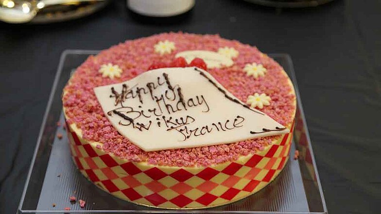 Herzlichen Glückwunsch zum 10. Geburtstag an unsere WKUS-Niederlassung in Frankreich! ?